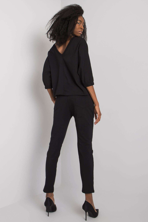 Juodos spalvos medvilnės komplektas...