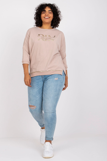 Šviesiai smėlio spalvos...