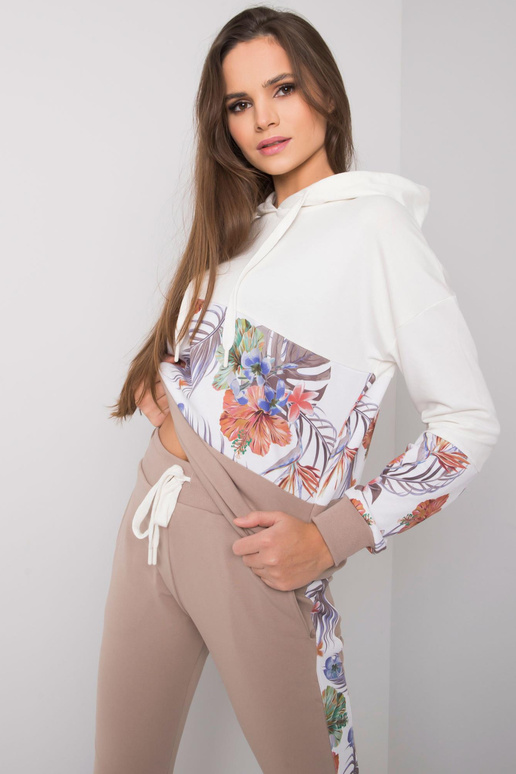 Ecru beige dviejų dalių rinkinys iš... Ecru beige dviejų dalių rinkinys iš...