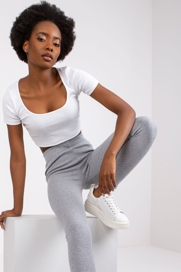 Pilkos spalvos melanžinės...