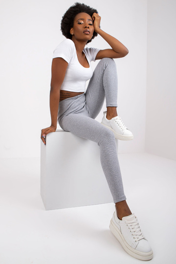 Pilkos spalvos melanžinės... 2