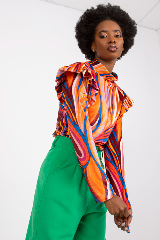 Oranžinė veliūrinė palaidinė su... Oranžinė veliūrinė palaidinė su...