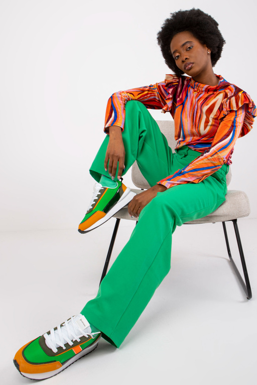 Oranžinė veliūrinė palaidinė su... Oranžinė veliūrinė palaidinė su...