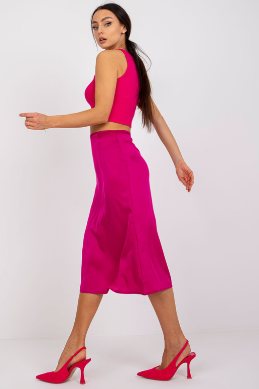 Fuksijos spalvos lygus sijonas...