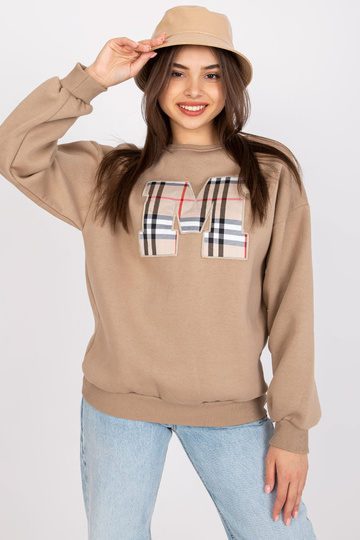 Tamsiai smėlio spalvos...