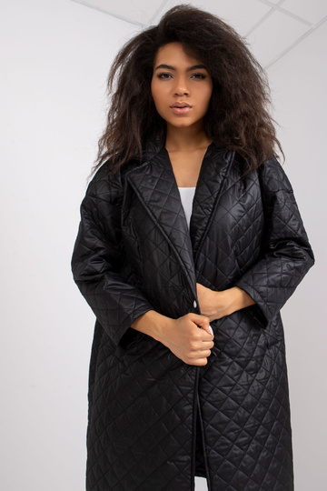 Juodas skiautinių paltas... 2