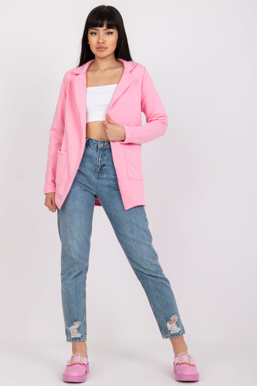 Šviesiai rožinė megztinių striukė su... Šviesiai rožinė megztinių striukė su...