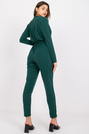 Tamsiai žalias kombinezonas...