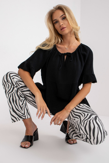 Juoda muslino palaidinė su... 2