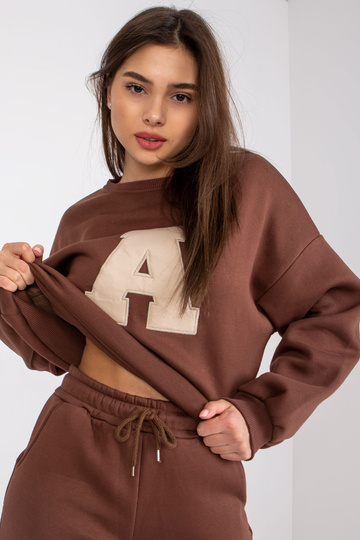 Tamsiai rudas Edvige... 2