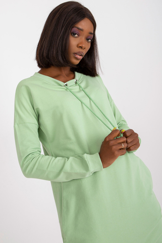 Pistacijų spalvos džemperis su kišenėmis