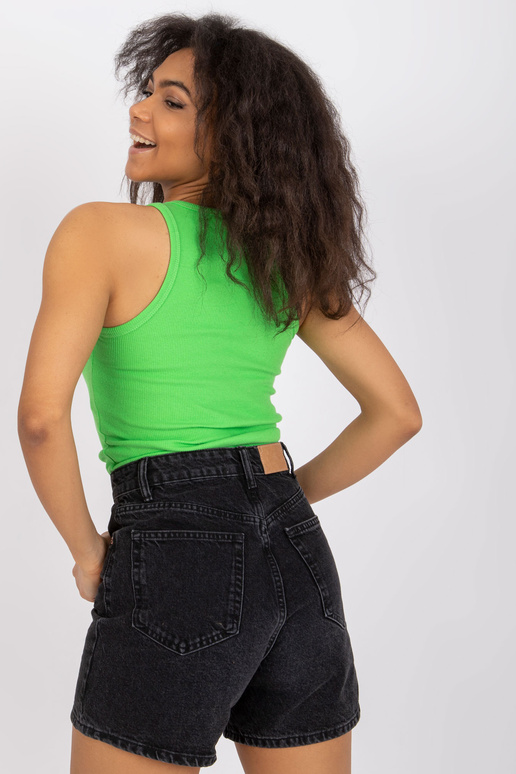 Šviesiai žalios spalvos briaunotas...