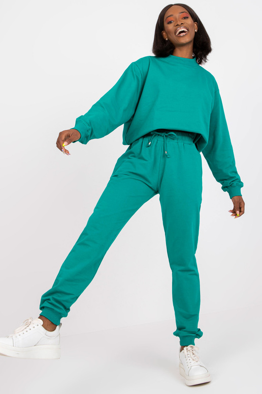 Tamsiai žalios Basic sportinės kelnės...