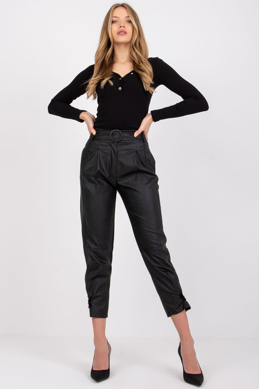 Juodos Virdžinijos odinės kelnės