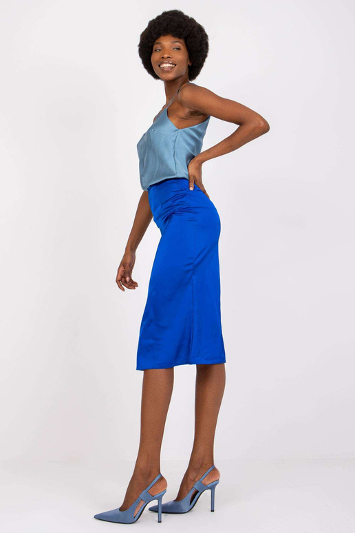 Tamsiai mėlynas trapecijos formos...