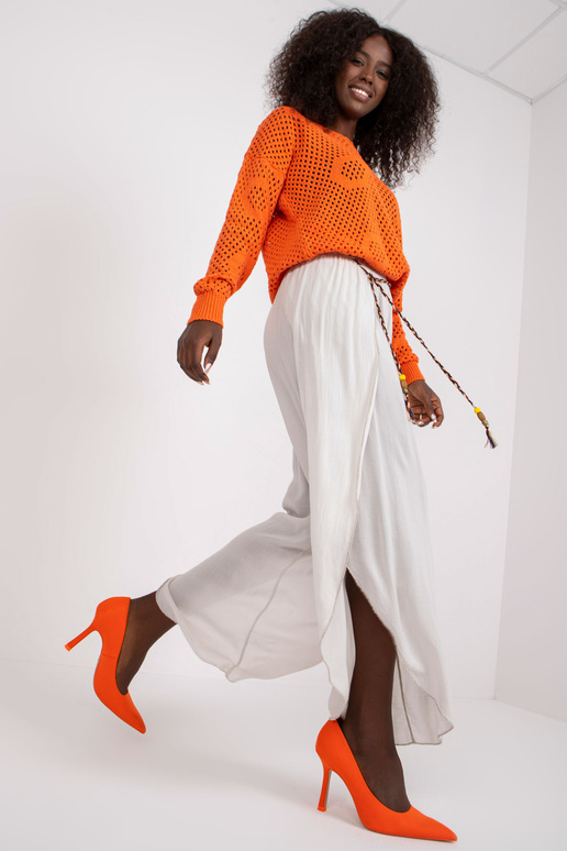 Smėlio spalvos erdvios plačios kelnės...