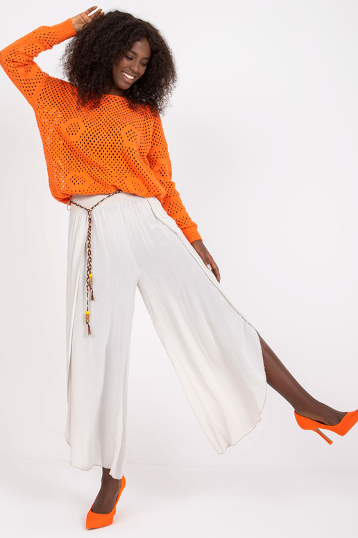 Smėlio spalvos erdvios plačios kelnės...