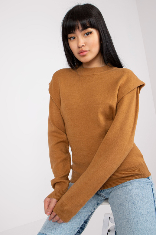 Klasikinis moteriškas kupranugarių...