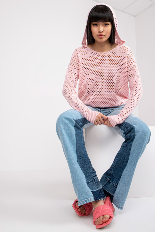 Šviesiai rožinis klasikinis megztinis...