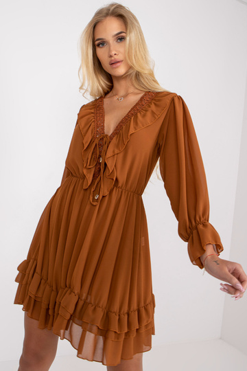 Ruda trumpi raukiniai...