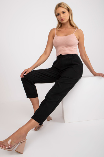 Juodos kostiuminės kelnės...