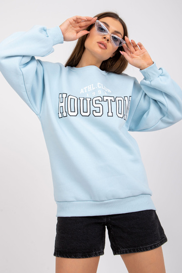 Šviesiai mėlynas megztinis...