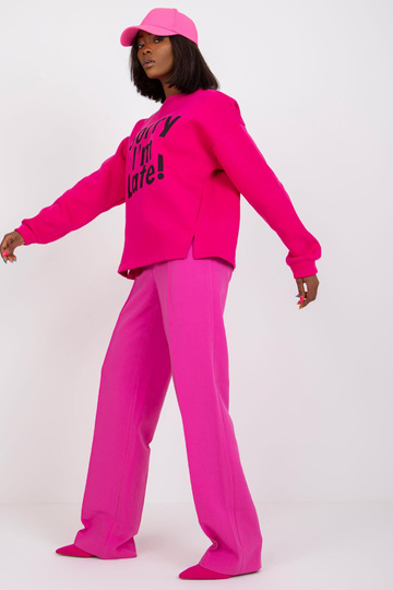 Fuksijos spalvos megztinis... 2