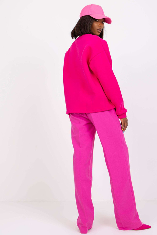 Fuksijos spalvos megztinis su... Fuksijos spalvos megztinis su...