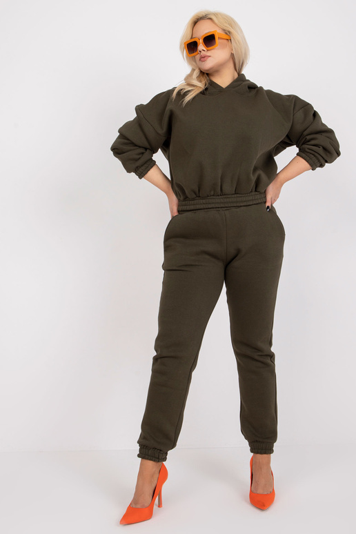 Khaki spalvos megztinių plius dydžio... Khaki spalvos megztinių plius dydžio...