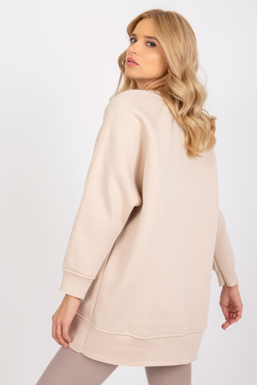 Smėlio spalvos moteriškas megztinis... Smėlio spalvos moteriškas megztinis...