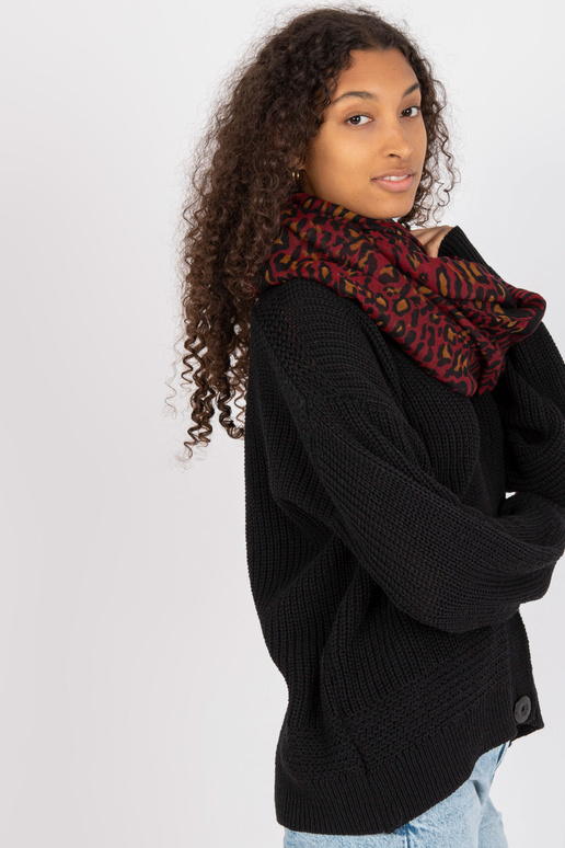 Juodos ir bordo spalvos kaminas...