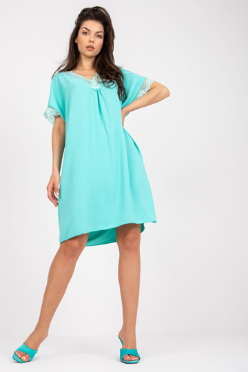 Mėtinė, laisvi V formos...