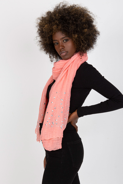 Persikų stropas su dekoratyvine...