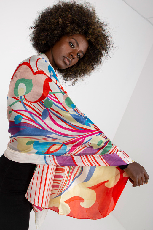 Elegantiškas geltonas stropas su raštais