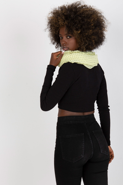 Geltonas šviesus kaminas su spauda