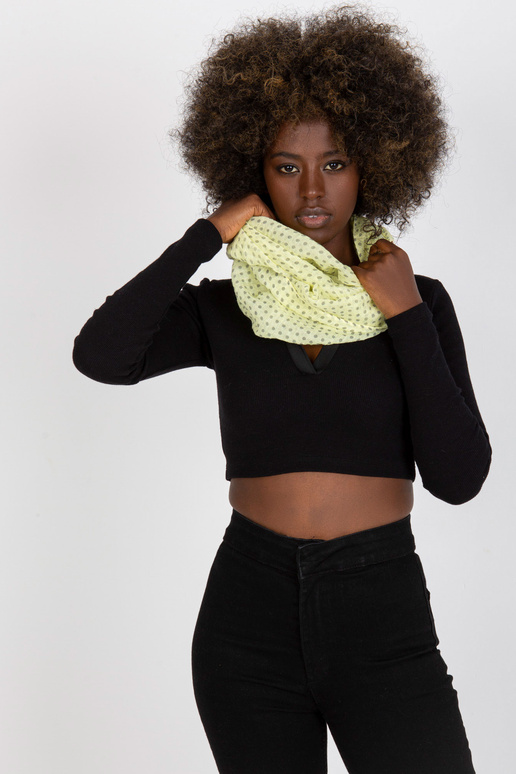 Geltonas šviesus kaminas su spauda