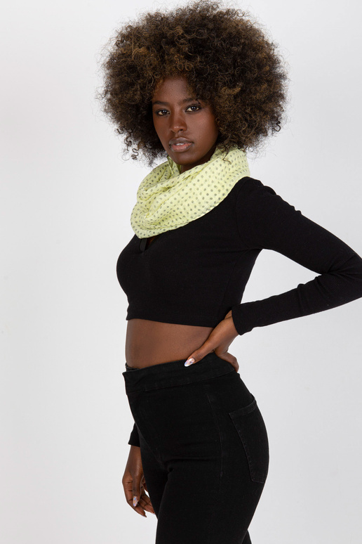 Geltonas šviesus kaminas su spauda