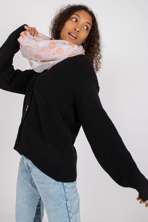 Šviesiai pilkas stropinis kaminas su...