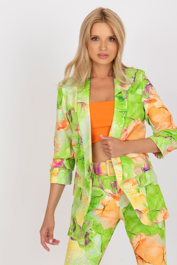 Šviesiai žalios spalvos...