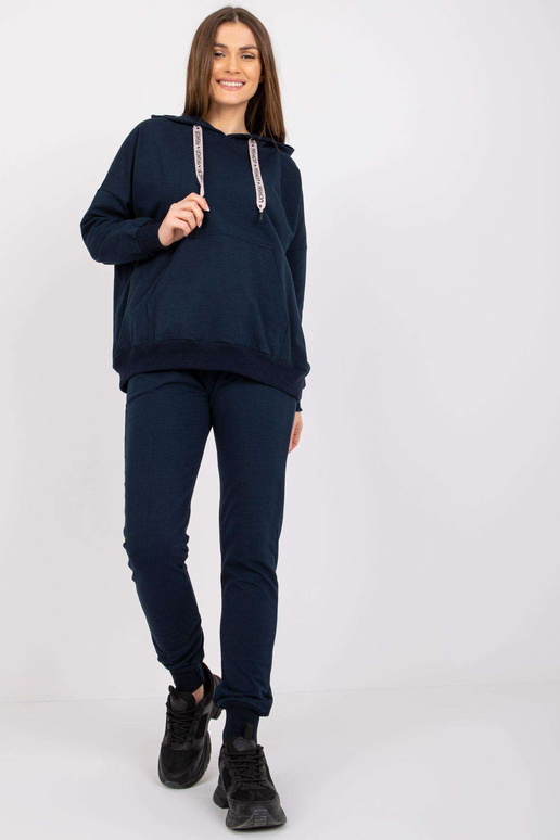 Tamsiai mėlynos spalvos megztinių...