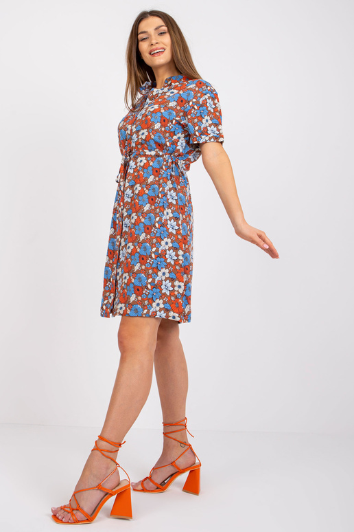 Šviesiai ruda suknelė su gėlėmis...