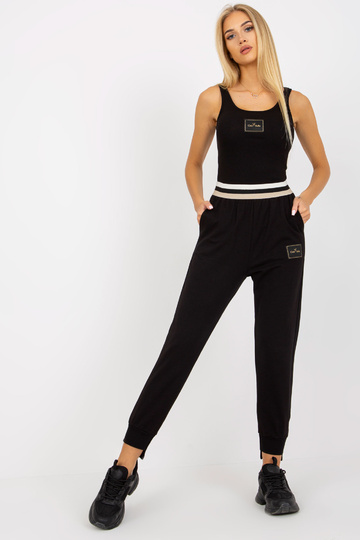 Juodos sportinės kelnės su... 2