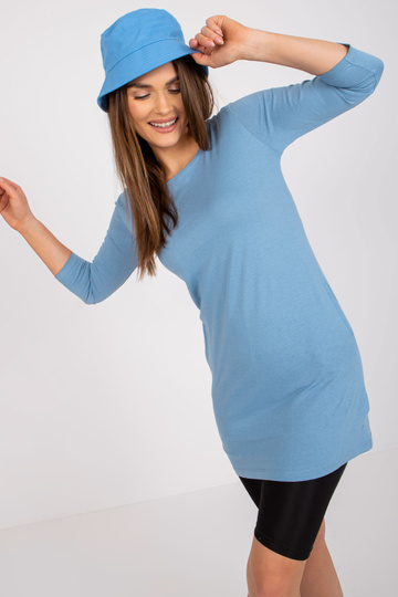 Šviesiai mėlyna bazinė...