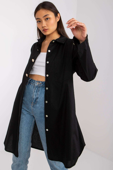 Juodi ilgi marškinėliai...