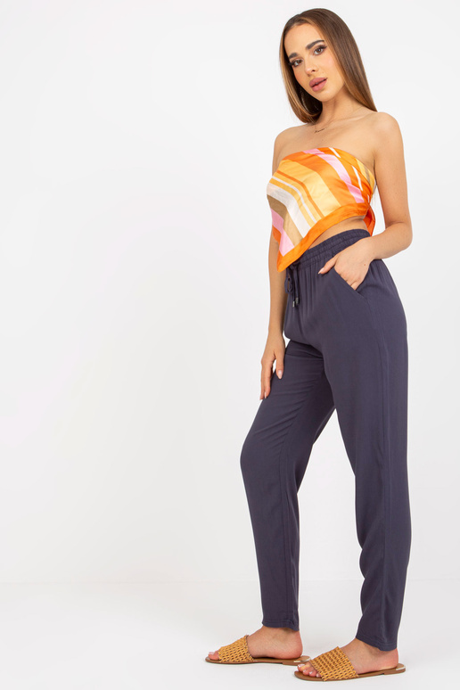 Grafitinės, erdvios vasarinės kelnės...