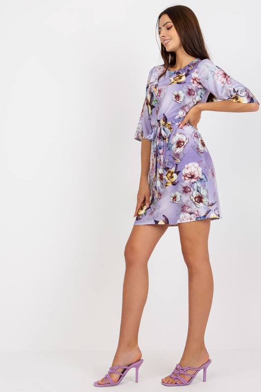 Violetinė gėlėta mini kokteilinė suknelė Violetinė gėlėta mini kokteilinė suknelė