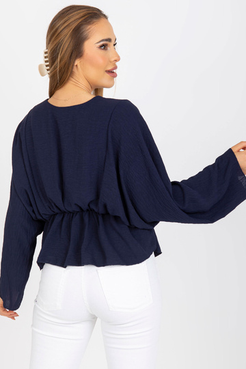 Tamsiai mėlyna vieno dydžio...