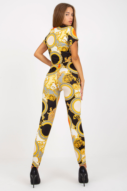 Juodas dviejų dalių laisvalaikio... Juodas dviejų dalių laisvalaikio...