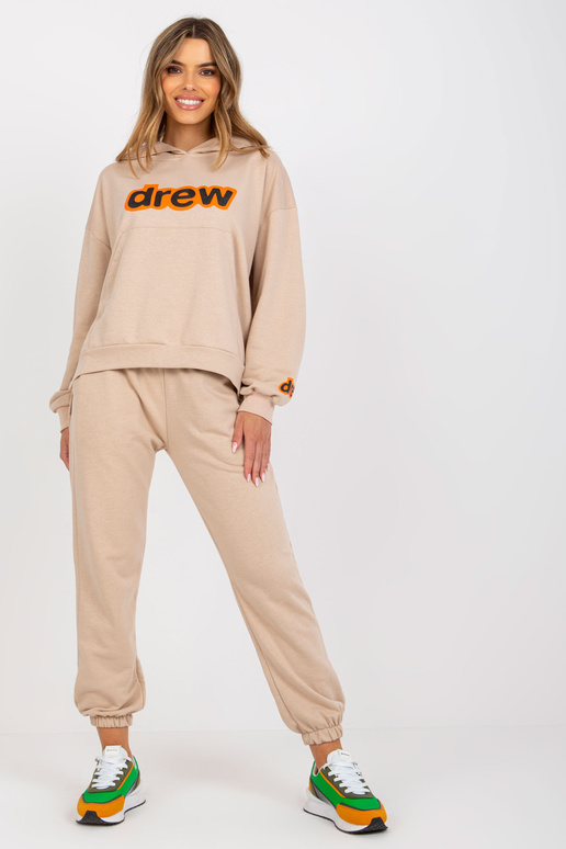 Smėlio spalvos dviejų dalių sportinio... Smėlio spalvos dviejų dalių sportinio...