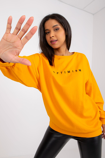 Šviesiai oranžinis laisvas... 2